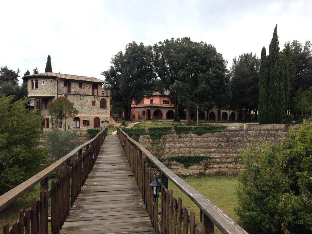 Pian Dei Mucini Resort Il Borgo マッサ・マリッティマ エクステリア 写真